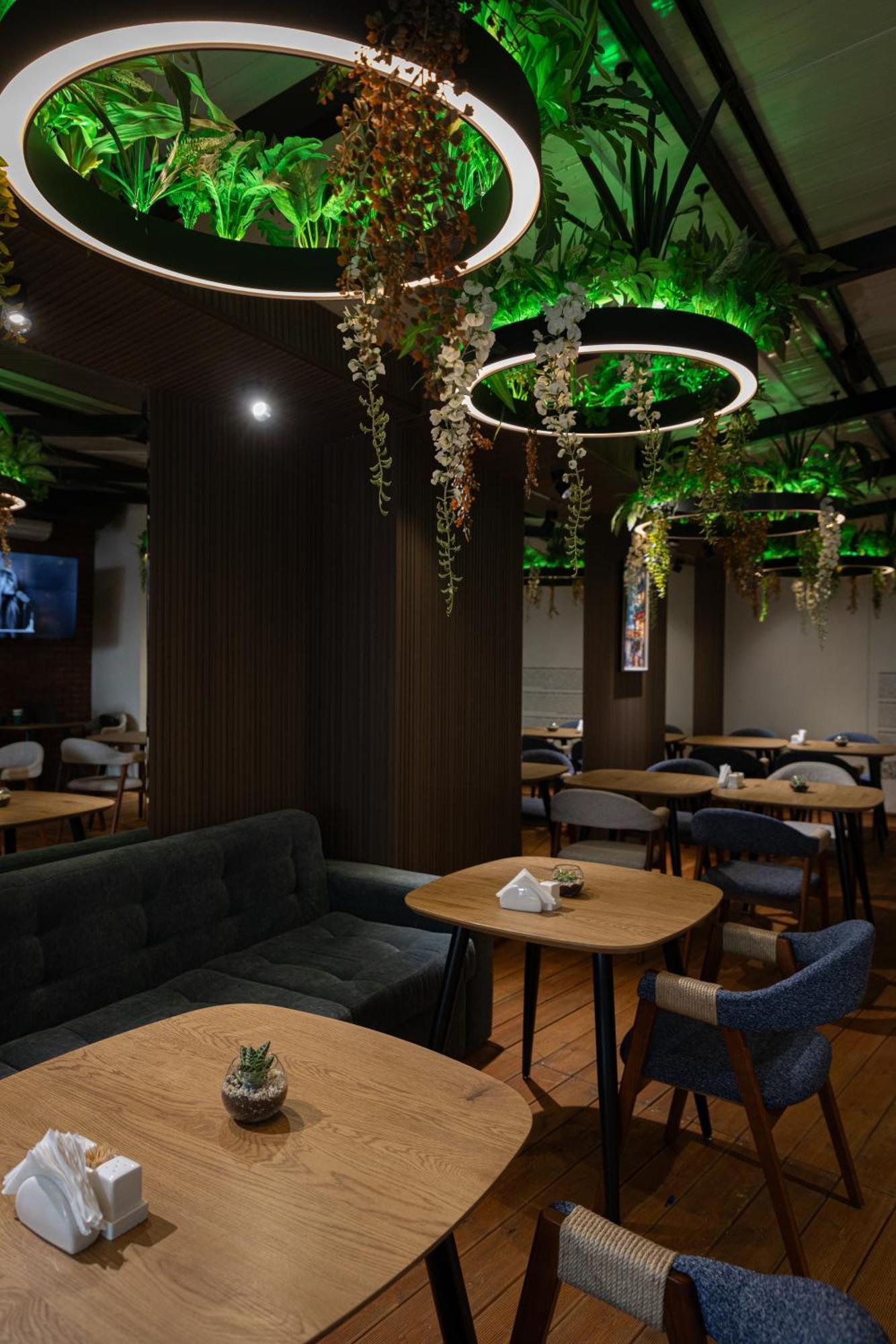 Graphica Tbilisi Hotel ภายนอก รูปภาพ